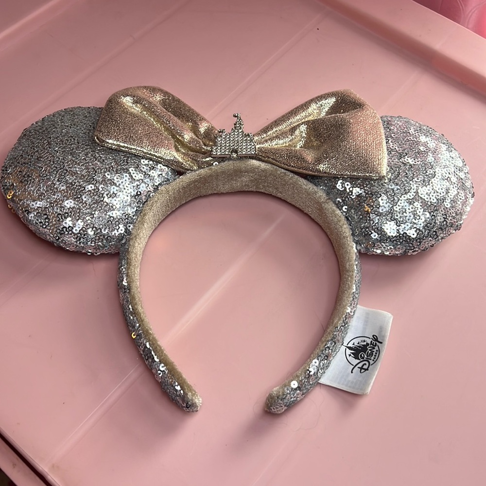 NEW! Disney Parks Minnie Mouse Ears Headband Cinderella Castle Silver Sequin
